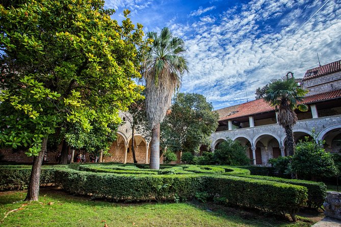 Total Game of Thrones Experience - Additional Information