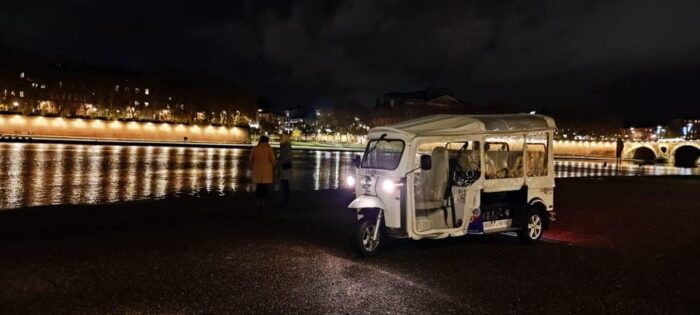 Toulouse: Electric Tuk-Tuk Tour With Photo Stops and Audio - Frequently Asked Questions