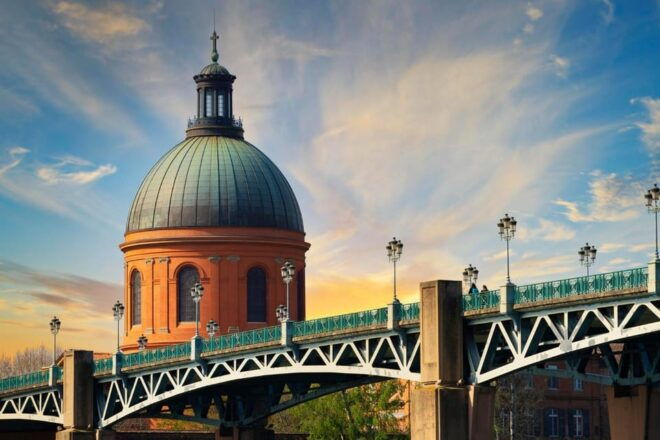 Toulouse: Express Walk With a Local in 60 Minutes - Questions You May Have