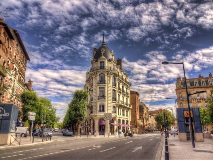 Toulouse Private Guided Walking Tour - Experience