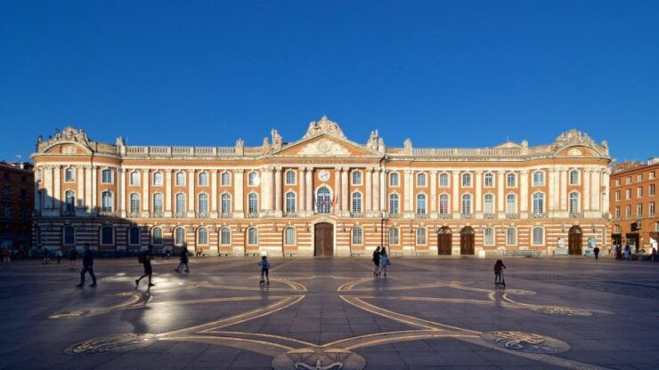 Toulouse : The Digital Audio Guide - Activity Information