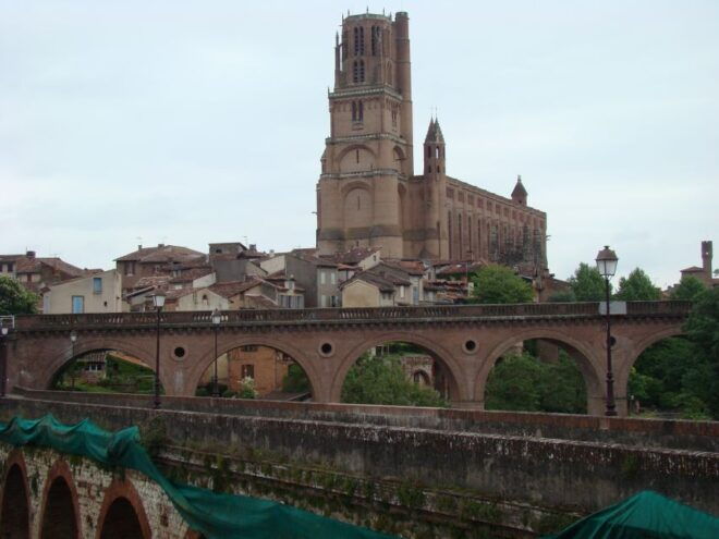 Toulouse to Carcassonne & Albi: Private Sightseeing Tour - Highlights