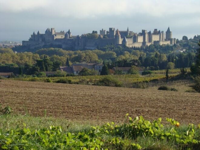 Toulouse to Carcassonne & Albi: Private Sightseeing Tour - Pick-up and Scenic Drive