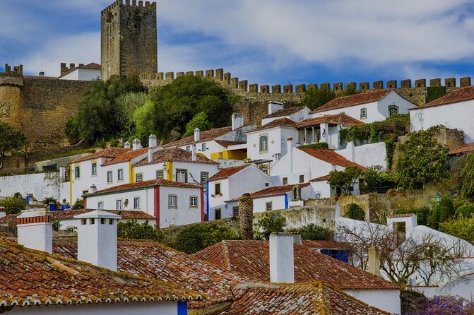 Tour 8h Fátima Nazaré Obidos for Groups of up to 7 People - Frequently Asked Questions