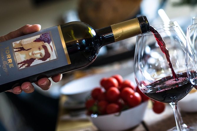Tour and Tasting at an Organic Winery in the Heart of Chianti Classico Area - Location and Setting