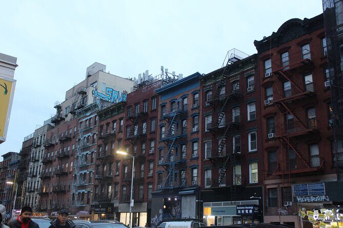 Tour and Tasting in the Lower East Side, Chinatown & Little Italy - Authenticity & Hidden Gems