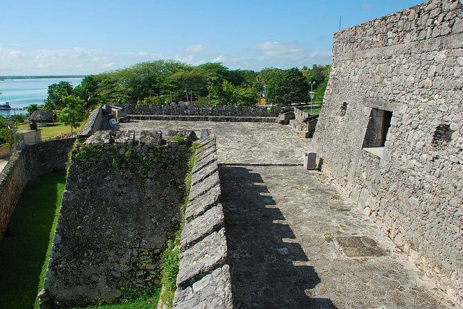 Tour Bacalar - Lake of Seven Colors! Riviera Maya Round Transportation - FAQ