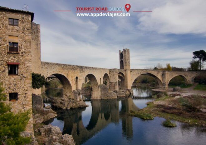 Tour Besalú Self-Guided Tour App - Audio Guide and Accessibility