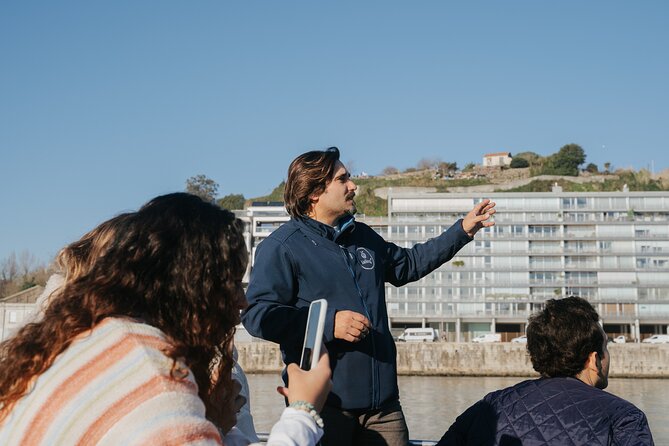 Tour by Boat With Porto Wine and Chocolates Tasting - Tasting of Porto Wine and Chocolates