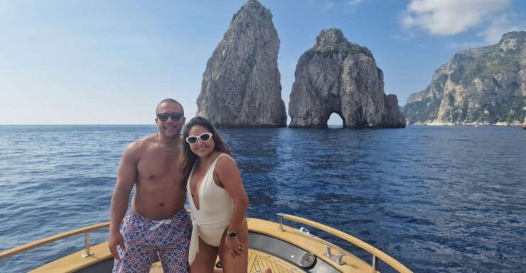 Tour Capri: Discover the Island of VIPs by Boat - Language Options and Pickup Details
