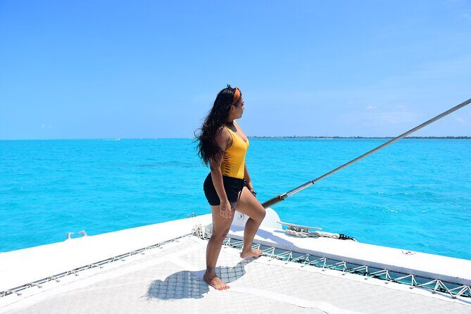 Tour Catamaran Isla Mujeres With Open Bar - Isla Mujeres: A Tropical Paradise