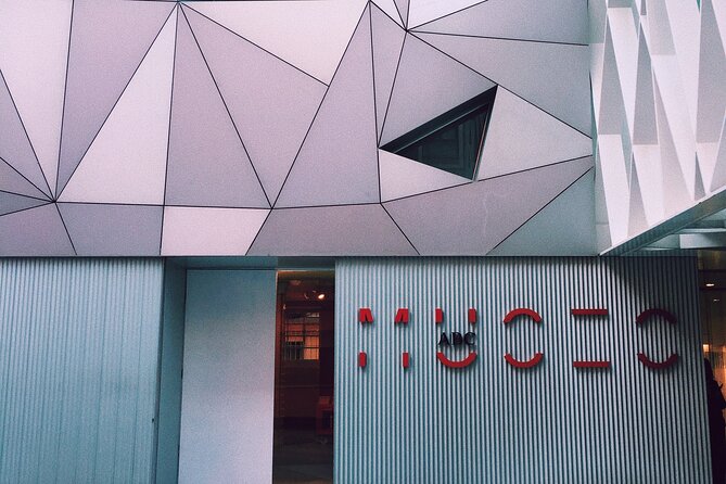 Tour De Arquitecturas Españolas - Architectural Highlights in Different Cities