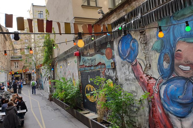 Tour De Street Art Et D'art Alternatif De Berlin - Meeting Point and Start Time