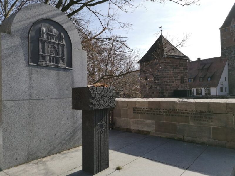 Tour del tercer Reich por Núremberg en español - The Sum Up