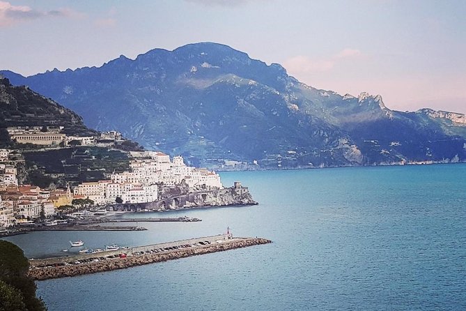 TOUR : EXCLUSIVE AMALFI COAST : Positano Sorrento Pompeii - Meeting Point Details