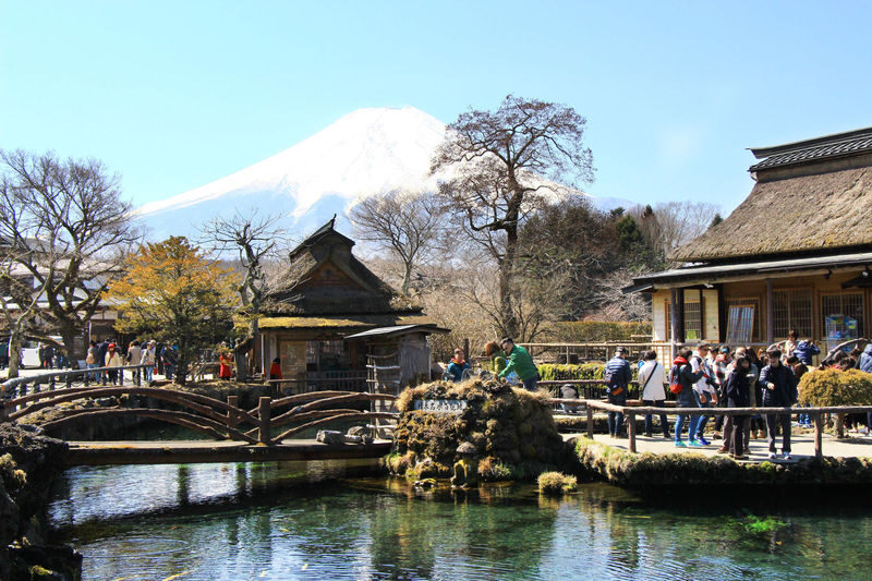 Tour for One Person: Classic Mt. Fuji Day Trip: Mt. Fuji 5th Station, Arakurayama Sengen Park, Gotemba Outlets or Hot Spring Day Trip (Departure from Tokyo) - Oshino Hakkai: eight spring pools and village scenery