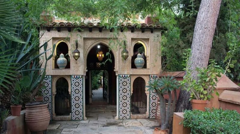 Tour from Alicante to Casa Morisca in Crevillente with Tea and Pastries in a Van - Good To Know