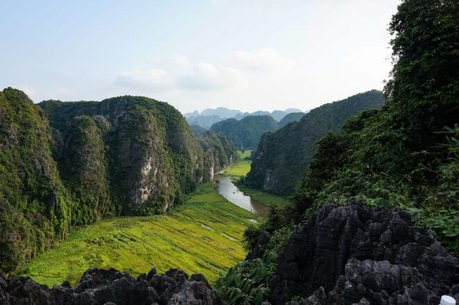Tour From Hanoi to Ninh Binh–Bai Dinh & Trang an & Mua Cave - Culinary Experience
