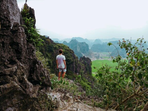 Tour From Hanoi to Ninh Binh–Bai Dinh & Trang an & Mua Cave - Historical Significance
