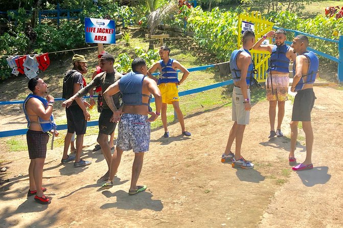Tour From Montego Bay to Martha Brae River Rafting & Blue Hole/Secret Falls - The Sum Up