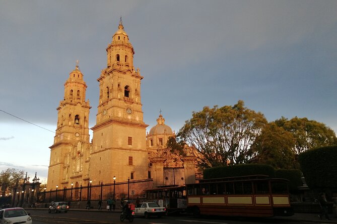 Tour: Getting to Know Morelia With Friends - Meeting and Pickup Details