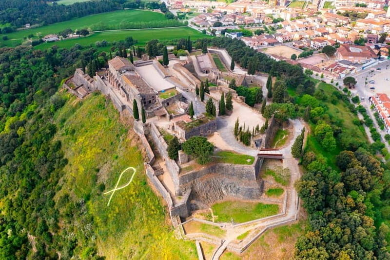 Tour Girona, Castell d'Hostalric & Roca Village - Good To Know