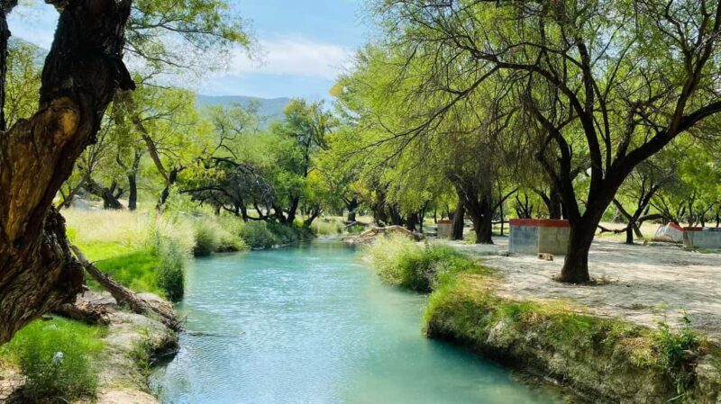 Tour "Grutas Bustamante" + Guía + Transfer + Tickets - Good To Know
