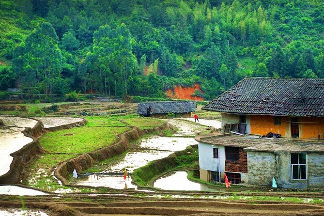 Tour Guide and Car: Private Day Tour to Chuxi Tulou From Xiamen - Tour Details