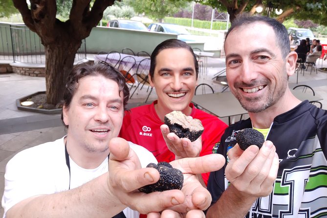 Tour in Ebike Reserve Gola Del Furlo and Truffle - Itinerary Overview