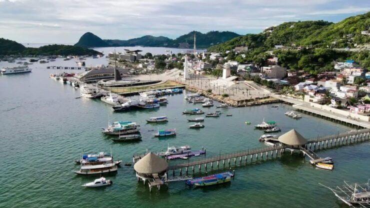 Tour in Labuan Bajo City One Full Day - Key Points