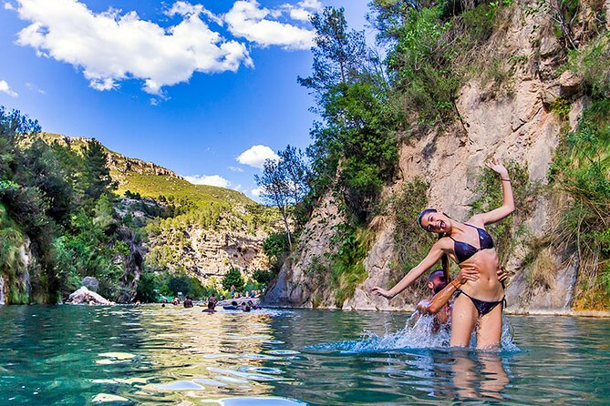 Tour in Natural Thermal Springs and Girlfriend Waterfall - Meeting and Pickup