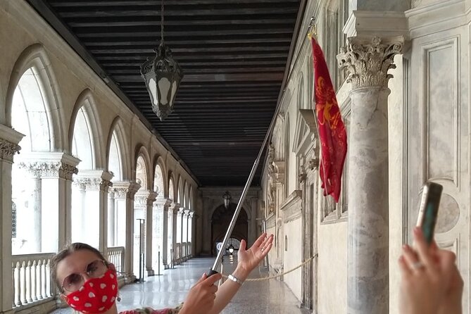 Tour in Romanian Language With Local Guide in Venice, Doge's Palace Without Queue - Frequently Asked Questions