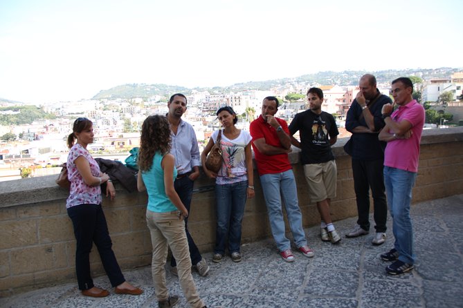 Tour in the Ruins of Pozzuoli With an Archaeolgist. - Archaeologists Insights