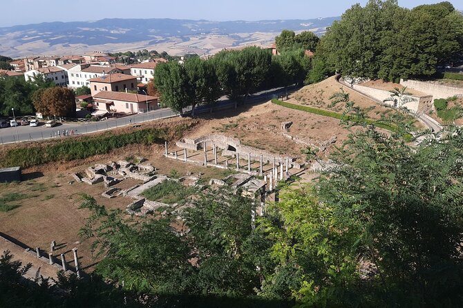 Tour in Volterra With a Licensed Tour Guide - Additional Information