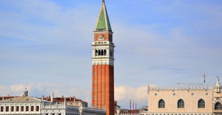 Tour Leader at Disposal - Booking Details for Tour Leader Services