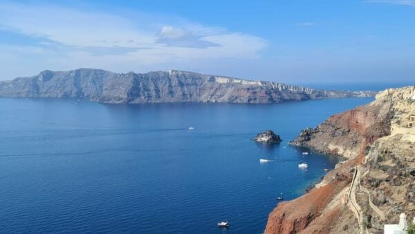 Tour Mini Bus/Coach Santorini /Oia Island - Local Culture and Cuisine
