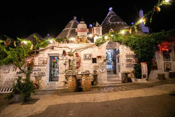 Tour Monopoli, Polignano, Alberobello and Locorotondo From Bari - Customer Reviews and Feedback