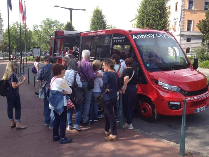 Tour of Annecy by convertible bus - FAQ
