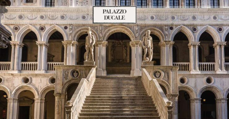 Tour of Doges Palace and Gondola Ride - Language Options and Inclusions