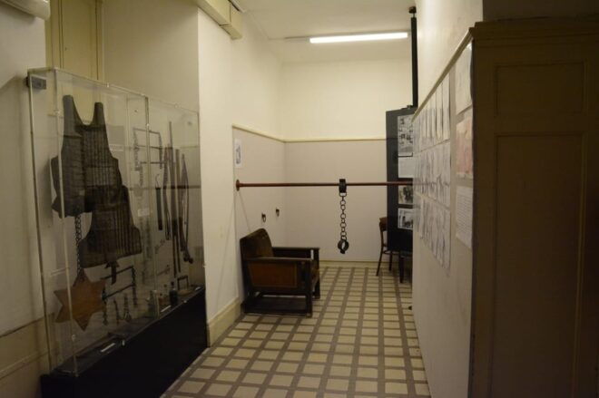 Tour of Gestapo Headquarters - Itinerary and Highlights