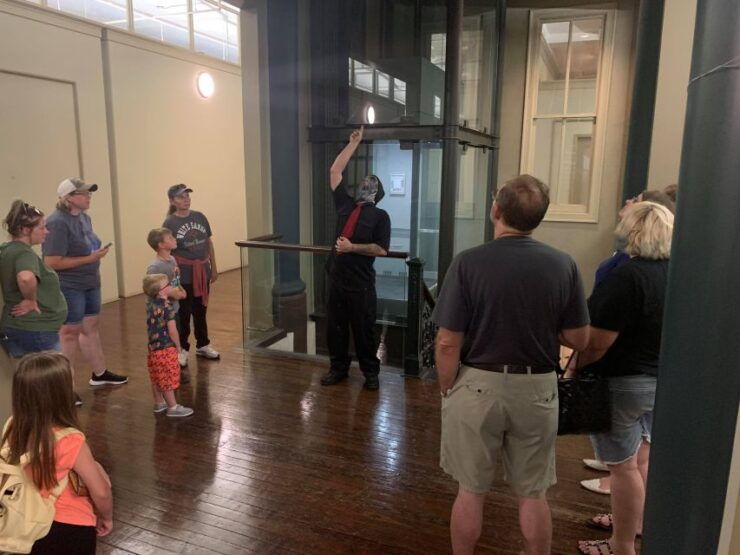 Tour of Haunted Locations With Ghost Hunting Gear. - Utilize Ghost Hunting Equipment