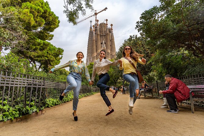 Tour of Historic Barcelona in Private Eco Tuk Tuk - Common Questions