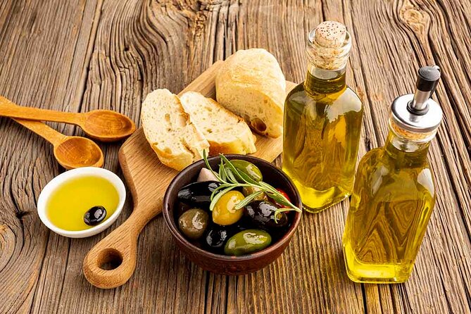 Tour of La Ribera Winerie and Extra Virgin Olive Oil Guided Tour - Vineyard Tour