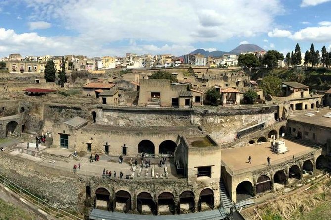 Tour of Mt. VesuviusPompeiiHerculaneum (Full Day) - Itinerary Details