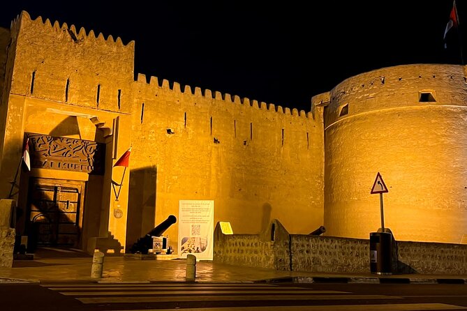 Tour of Old Dubai by Night. Tastings and History. - Discovering the Vibrant Cultural Heritage