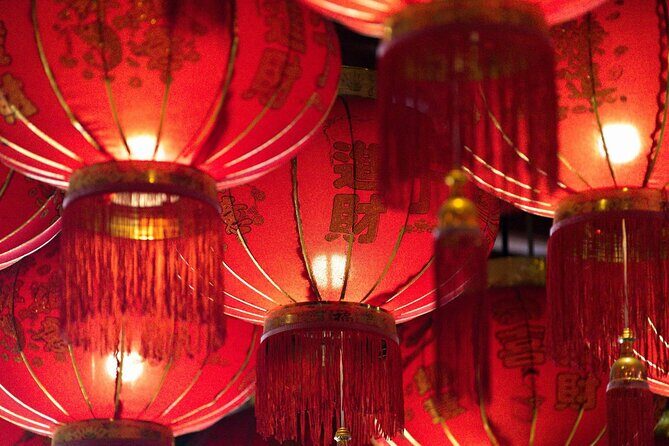 Tour of Phuket Old Town with Thalang Road Night Market - Who Will Enjoy It Most