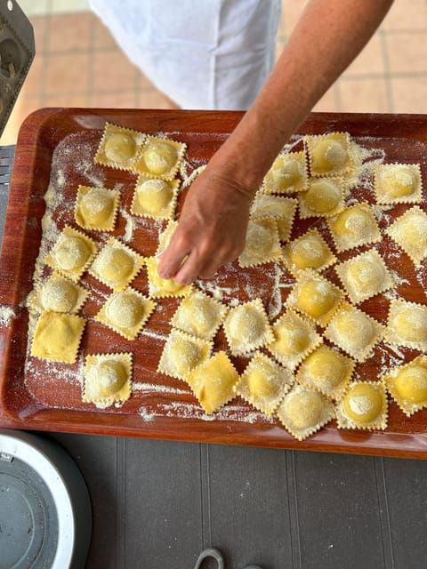 Tour of Pompeii & Cooking Class on the Slopes of Mt Vesuvius - What Reviewers Say