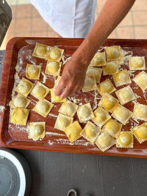Tour of Pompeii & Cooking Class on the Slopes of Mt Vesuvius - Good To Know