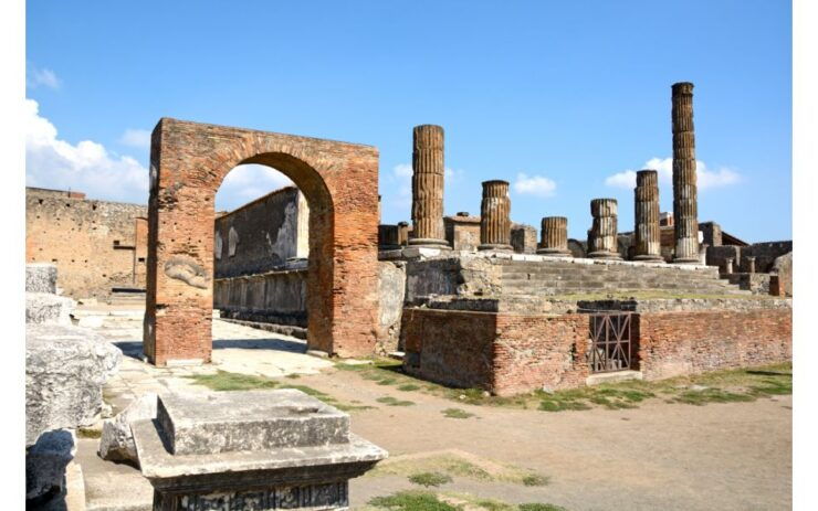 Tour of Pompeii & Cooking Class on the Slopes of Mt Vesuvius - Features Included