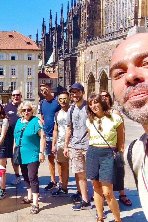 Tour of Prague Castle in Italian Language Ticket Included - Itinerary Highlights